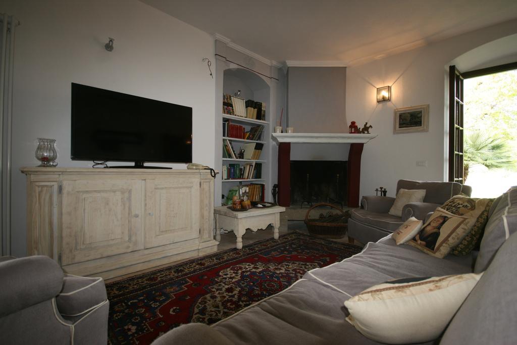 La Villa Di Augusto Anguillara Sabazia Δωμάτιο φωτογραφία
